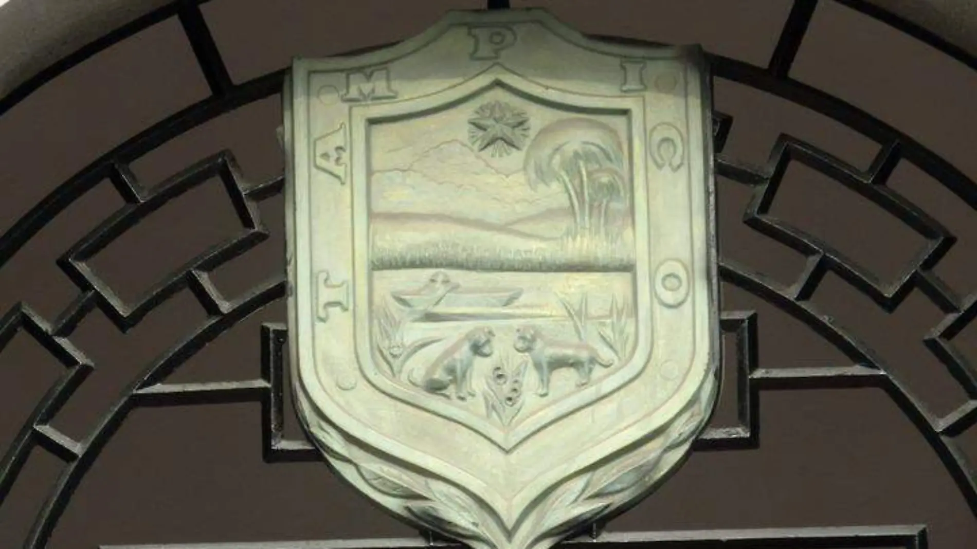 Escudo de Tampico muestra a las especies